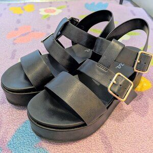 soda platform sandals ⁠☆